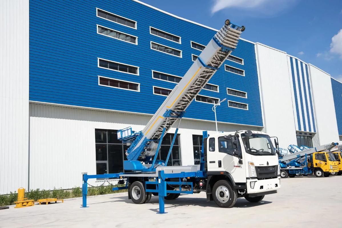 高阳县小型云梯车上料车租赁多少钱