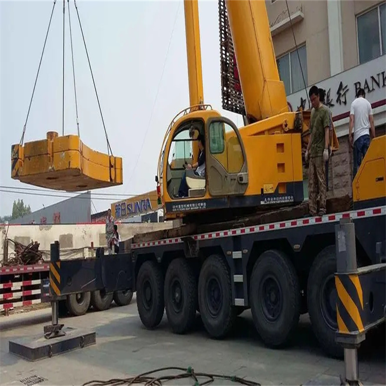 高阳县当地吊车出租|机器吊装|75吨|工厂搬迁服务